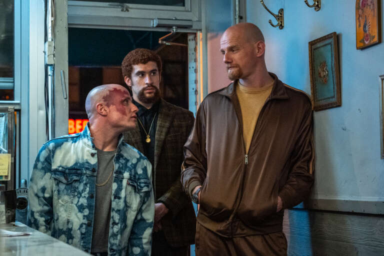 Elokuvajuliste: CAUGHT STEALING (2025)